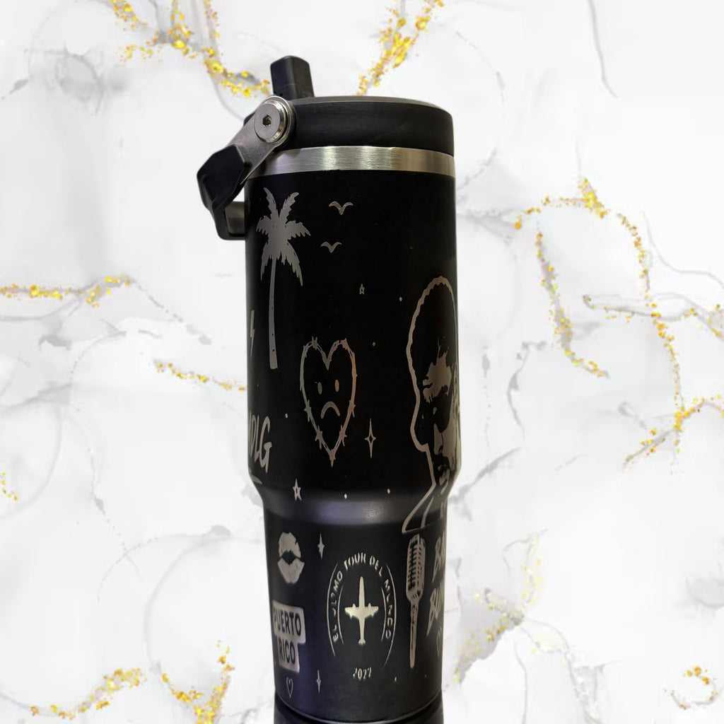 Vaso térmico / Bad Bunny / 900ml